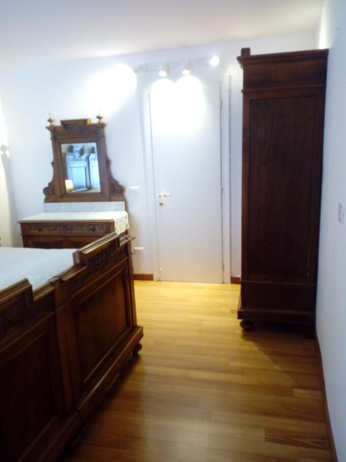 La Mansarda Apartment เวนิส ภายนอก รูปภาพ