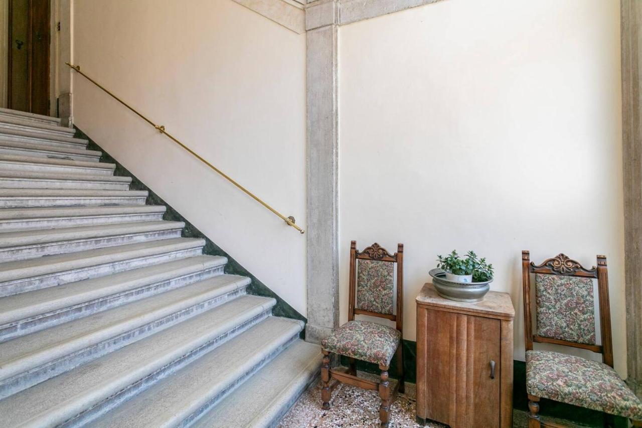 La Mansarda Apartment เวนิส ภายนอก รูปภาพ