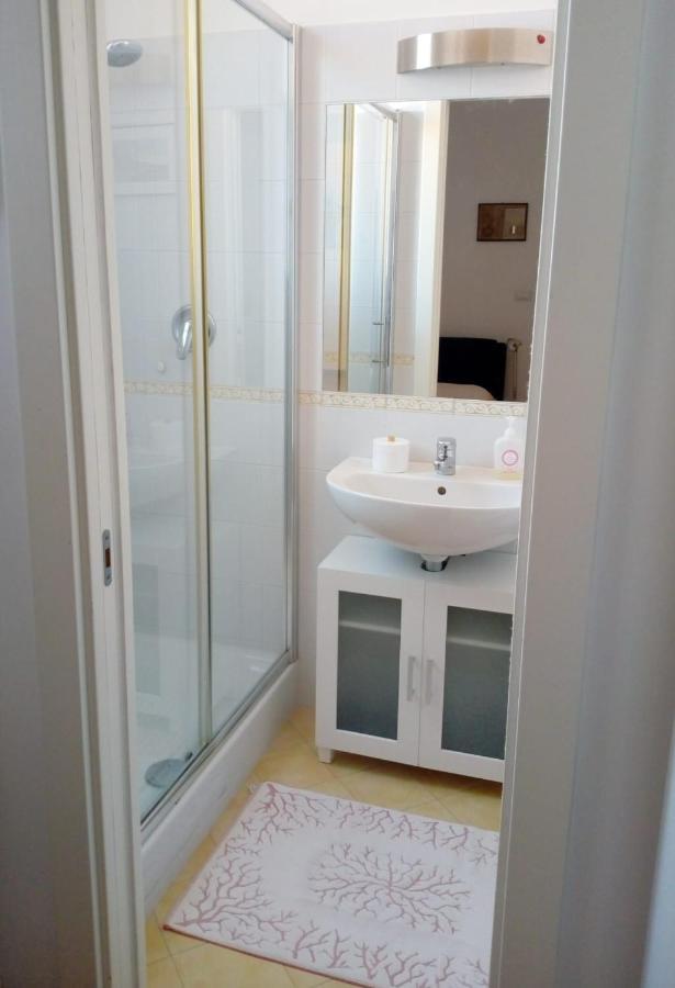 La Mansarda Apartment เวนิส ภายนอก รูปภาพ